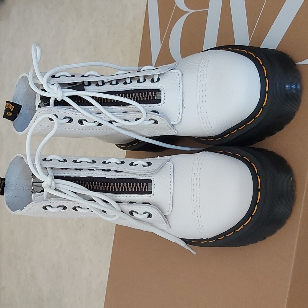 Dr Marten Shoes